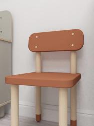 8210059120 Flexa Drevená stolička s operadlom pre deti červená Dots 3